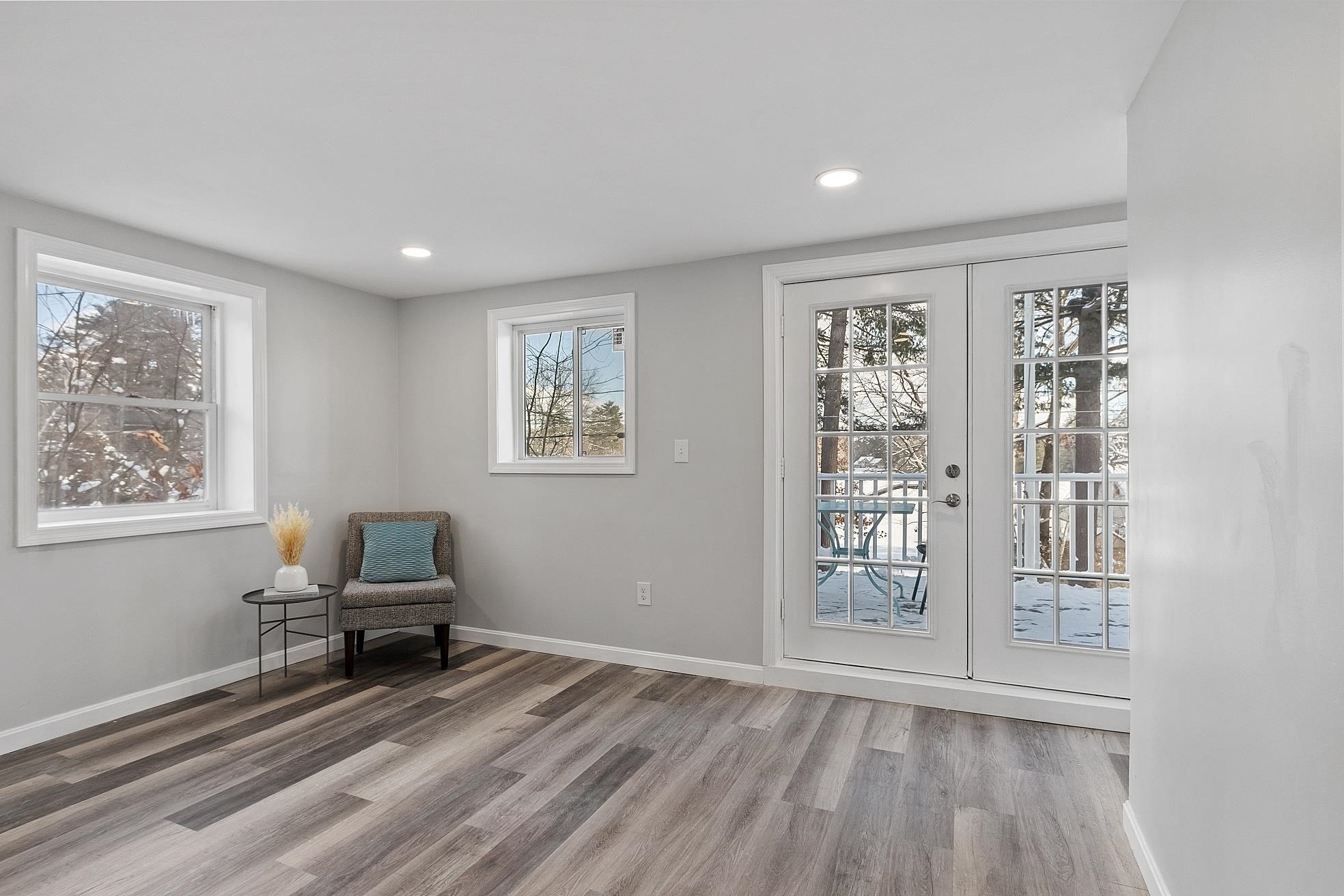 40 Grove Avenue Salem, NH 03079 - Photo 28 of 33