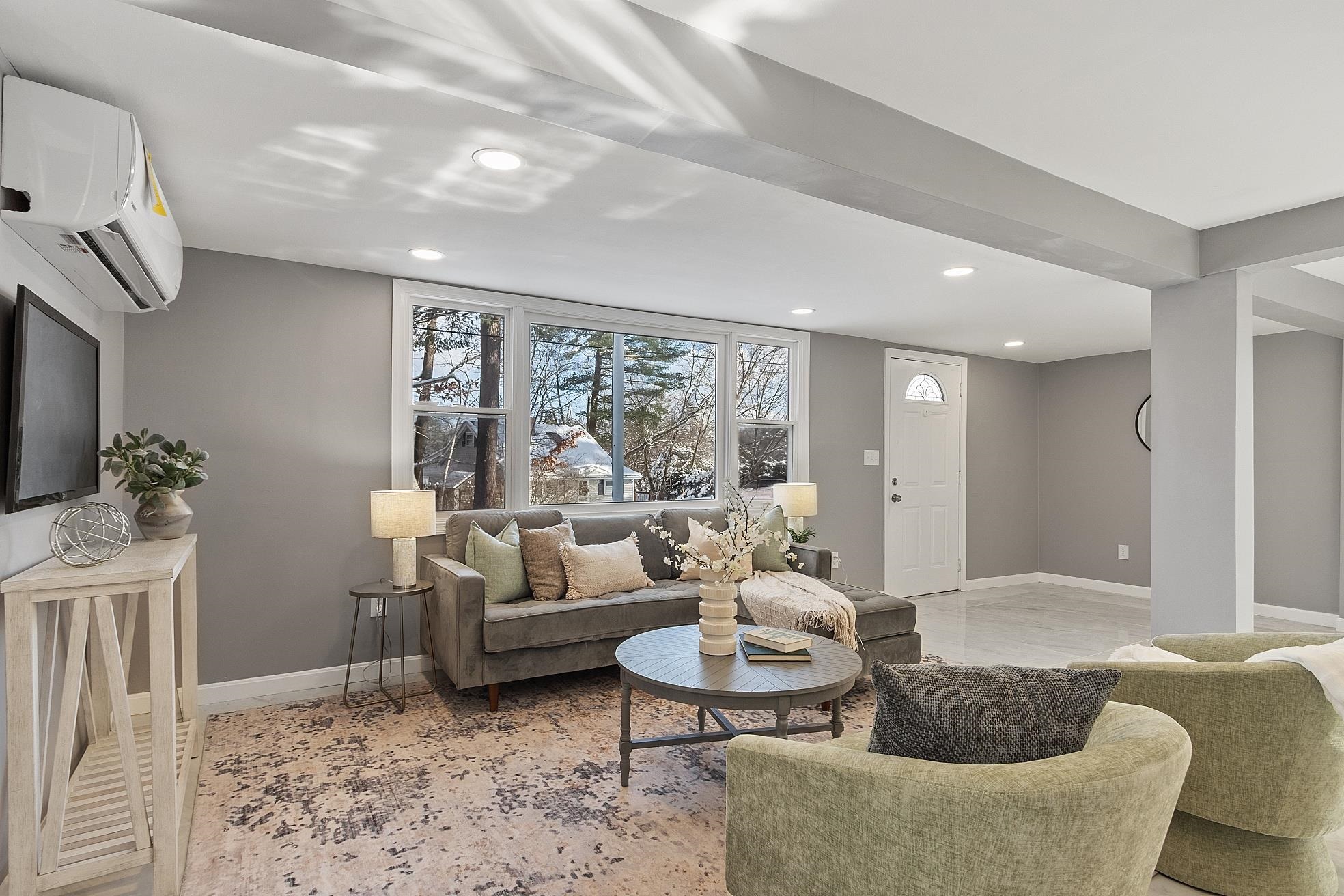 40 Grove Avenue Salem, NH 03079 - Photo 4 of 33