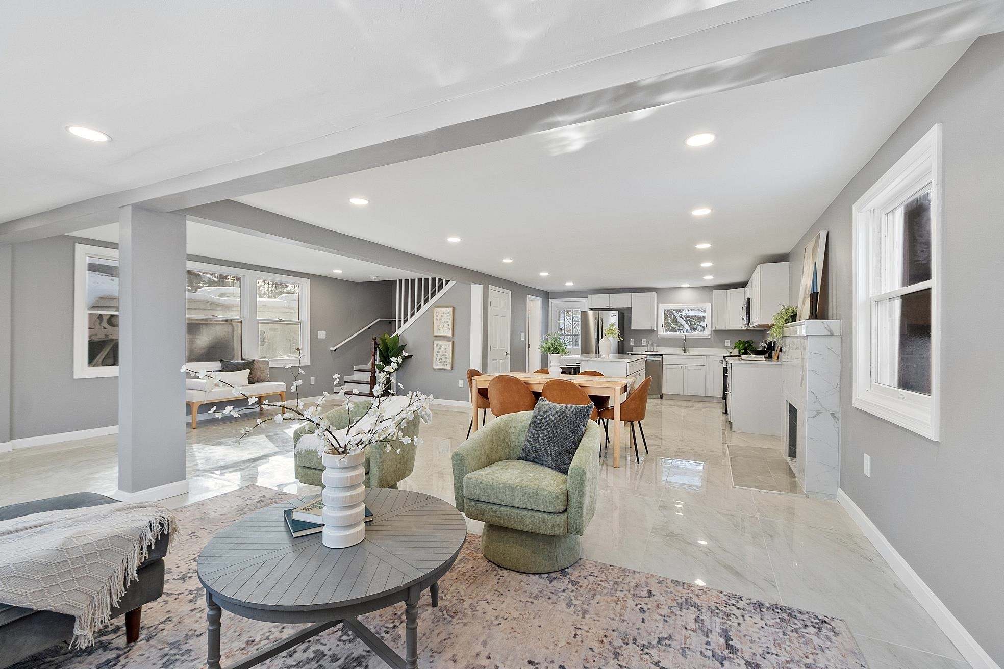 40 Grove Avenue Salem, NH 03079 - Photo 8 of 33