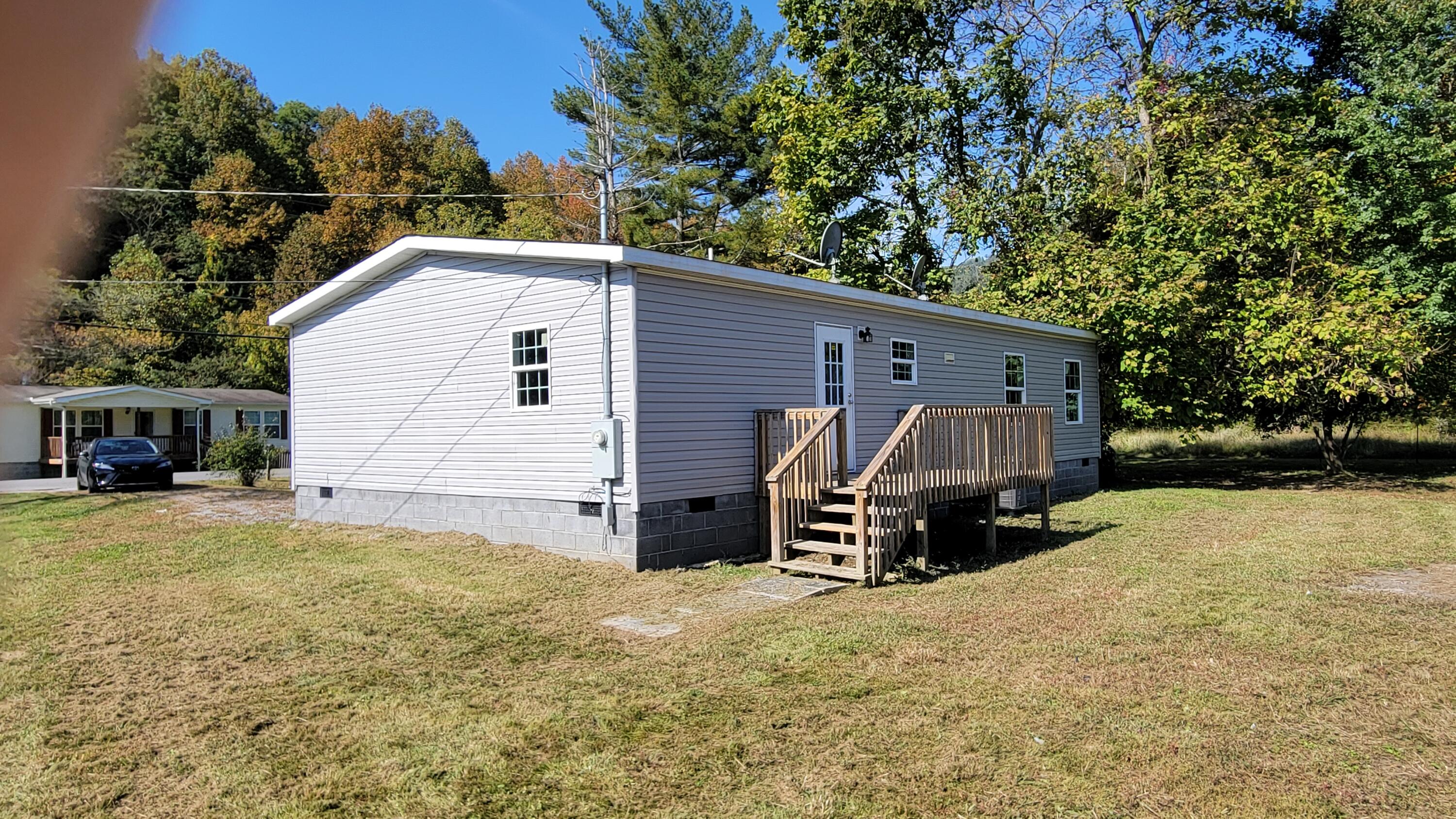 118 Lick Fork Road Middlesboro, KY 40965 - Photo 25 of 28 20221007_114042