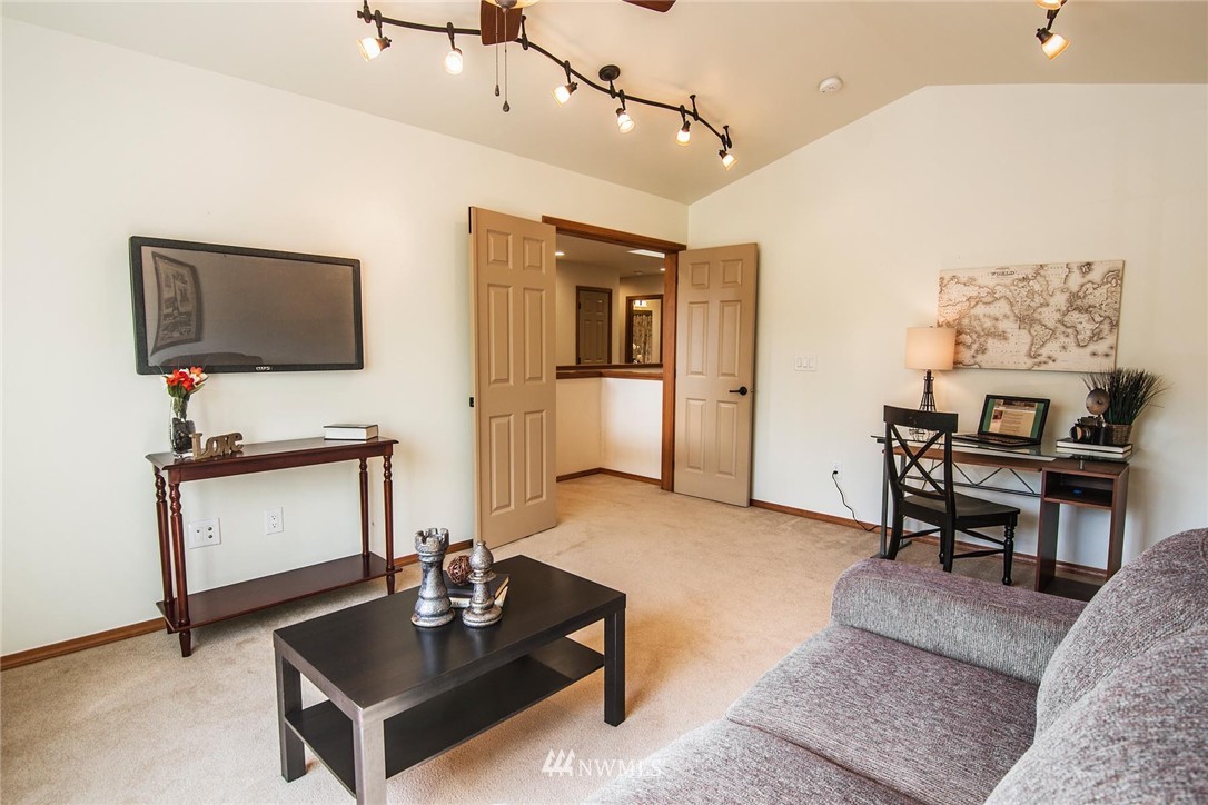 21124 Meridian Place West Bothell, WA 98021 - Photo 19 of 24