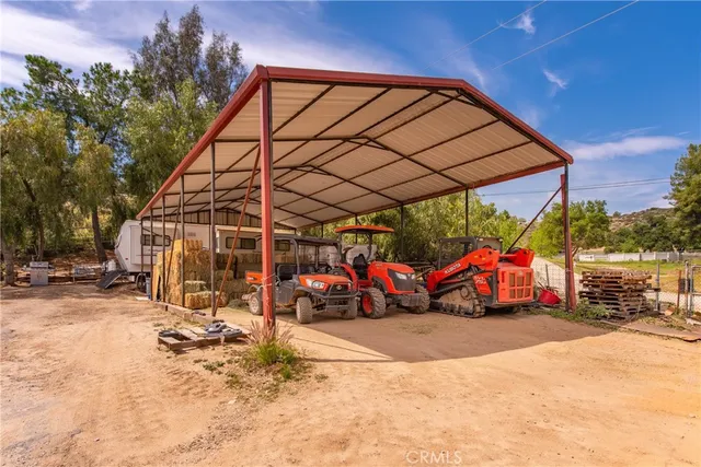 $2,225,000 | 30505 Sloan Canyon Road, Castaic, CA 91384