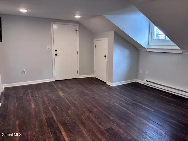 $1,400 | 148 Old Loudon Road, Unit 2, Latham, NY 12110