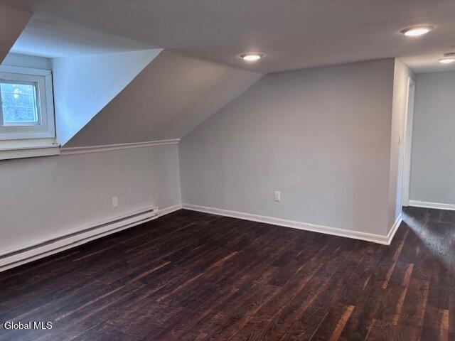 148 Old Loudon Road, Unit 2 Latham, NY 12110 - Photo 6 of 12 148 Old Loudon Livingroom2