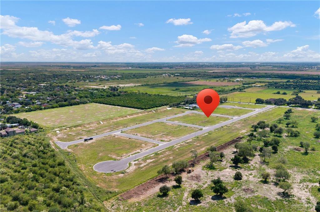 44 Pear Street Weslaco, TX 78596 - Photo 3 of 4 a view of a indoor basketball court