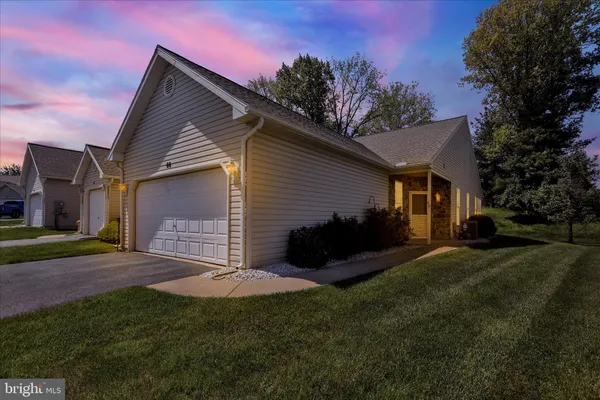 $285,000 | 66 Turning Leaf Way, Reading, PA 19605