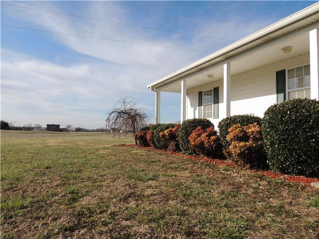 169 East Carter Road Portland, TN 37148 - Photo 4 of 18