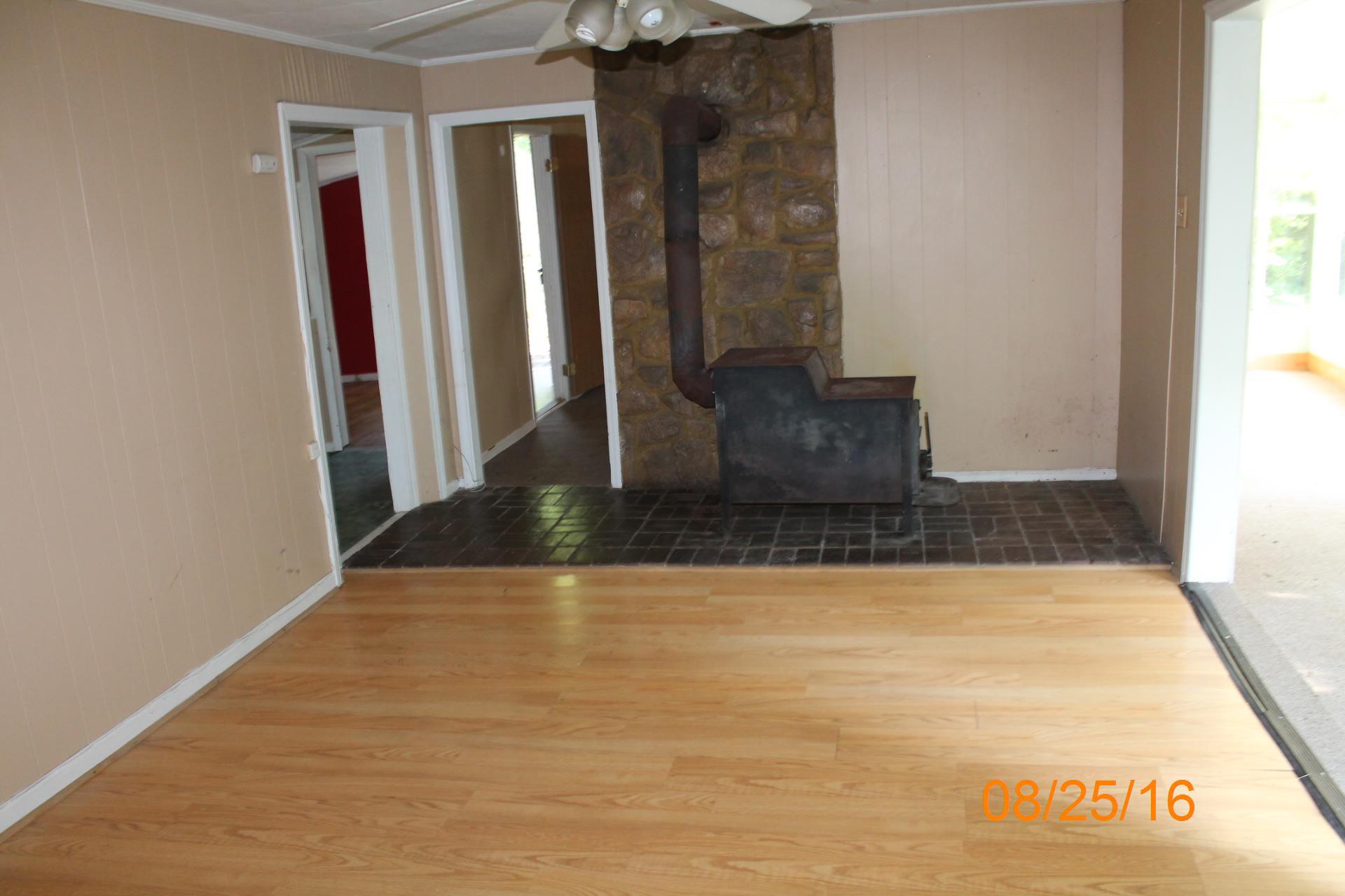 980 Walton Road Christiansburg, VA 24073 - Photo 15 of 20 IMG_2334 dated