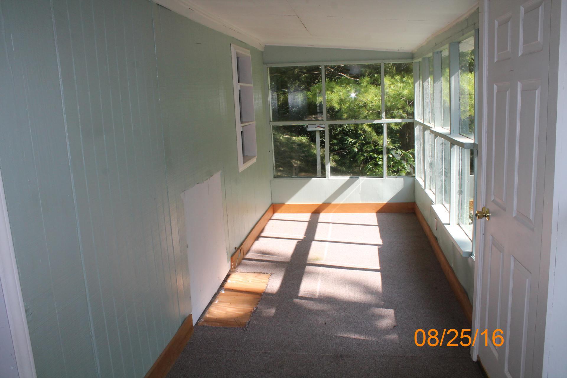 980 Walton Road Christiansburg, VA 24073 - Photo 16 of 20 IMG_2335 dated