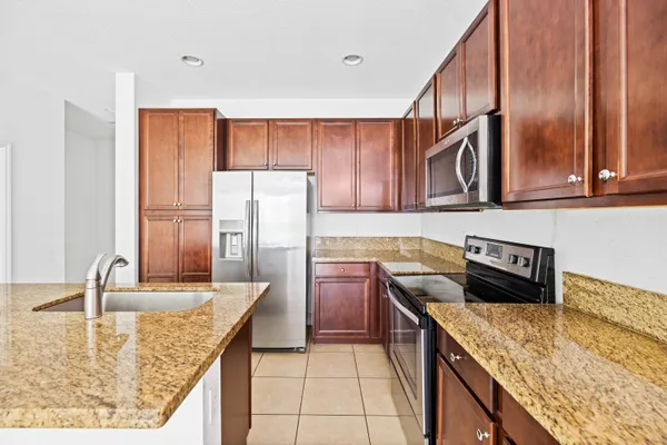 $2,995 | 4614 Windmill Lane, Unit 4614, Davie, FL 33328