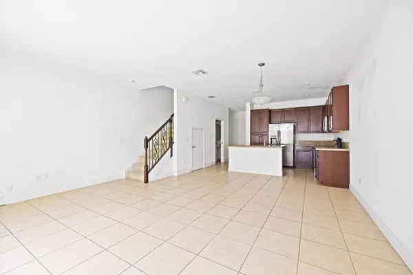 $2,995 | 4614 Windmill Lane, Unit 4614, Davie, FL 33328