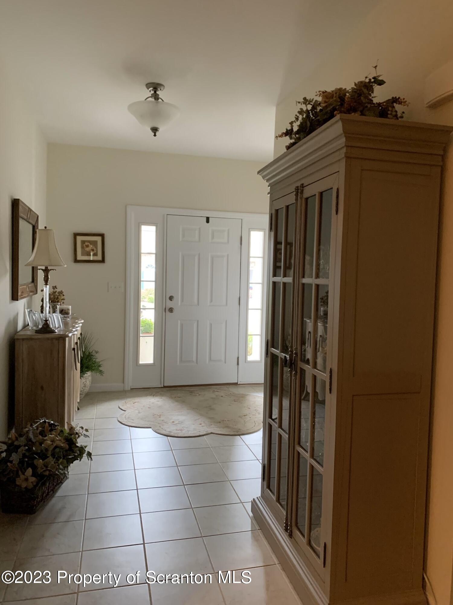 97 Wyndham Road Clarks Summit, PA 18411 - Photo 4 of 19 Gallery Image 4