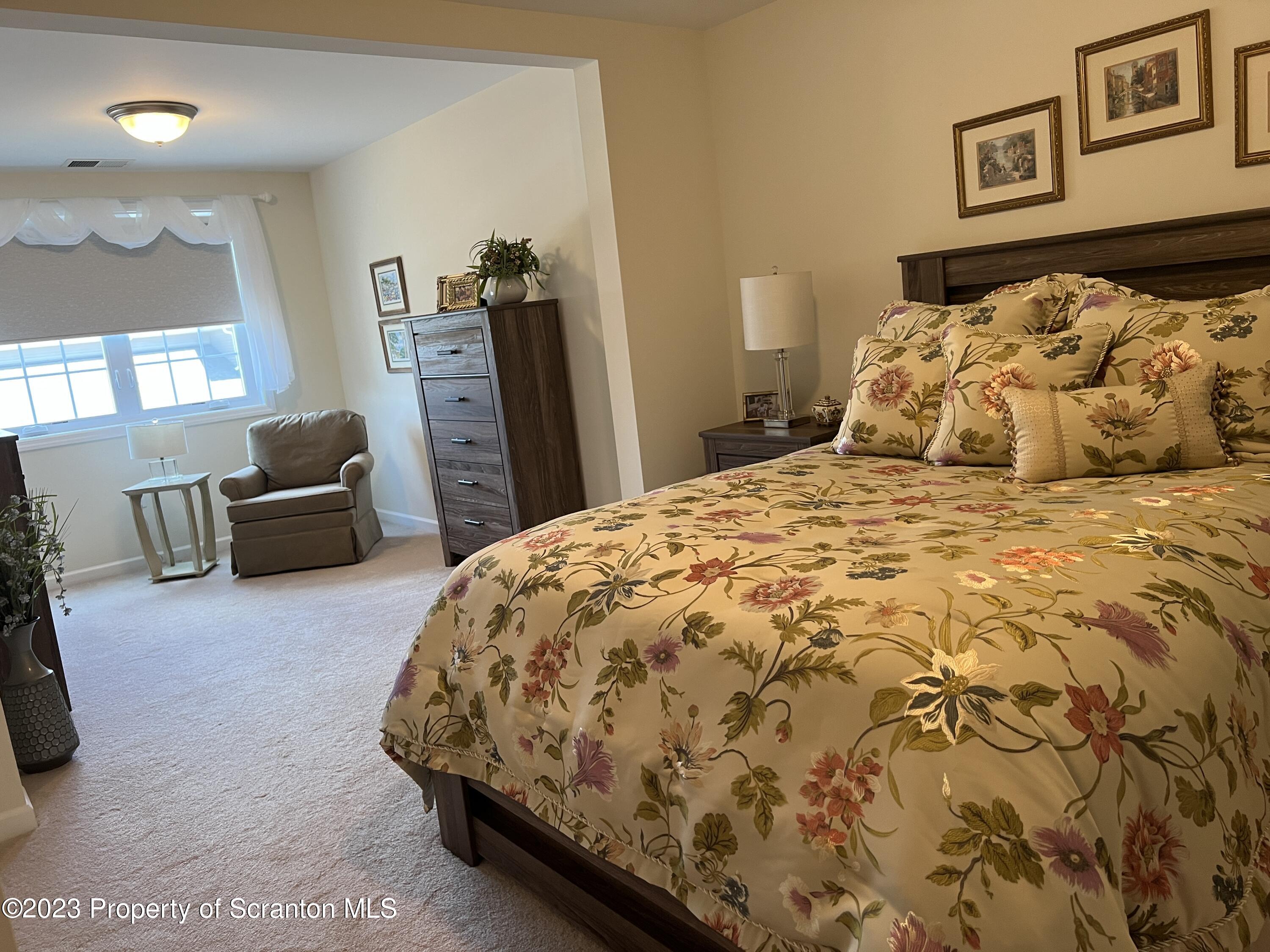 97 Wyndham Road Clarks Summit, PA 18411 - Photo 10 of 19 Gallery Image 10