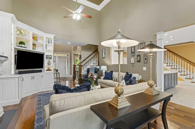 $998,500 | 371 Wilson Boat Dock Road, Lebanon, TN 37087