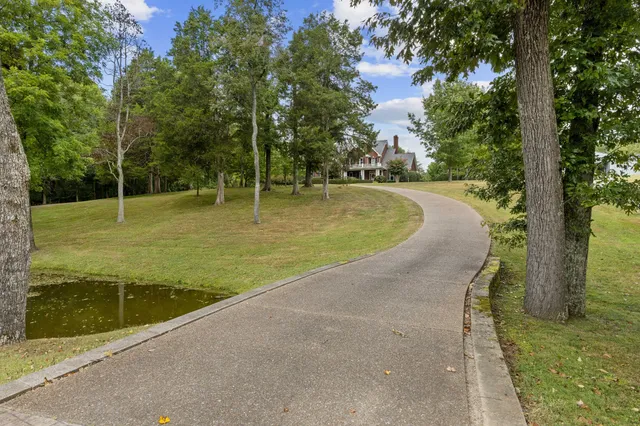 $998,500 | 371 Wilson Boat Dock Road, Lebanon, TN 37087