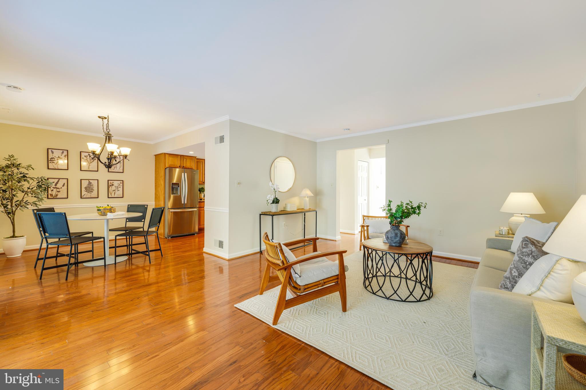 1743 Ivy Oak Square, Unit 4 Reston, VA 20190 - Photo 11 of 48 Gallery Image 11