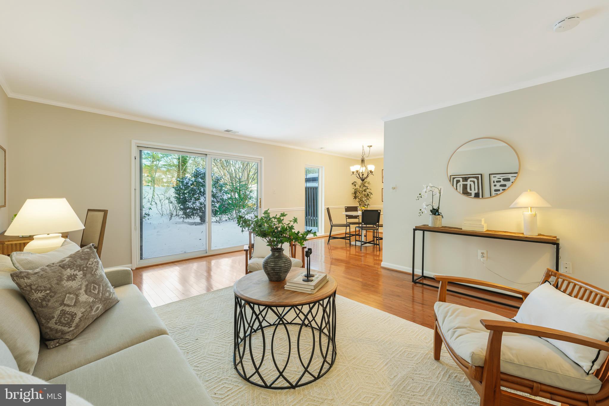 1743 Ivy Oak Square, Unit 4 Reston, VA 20190 - Photo 12 of 48 Gallery Image 12