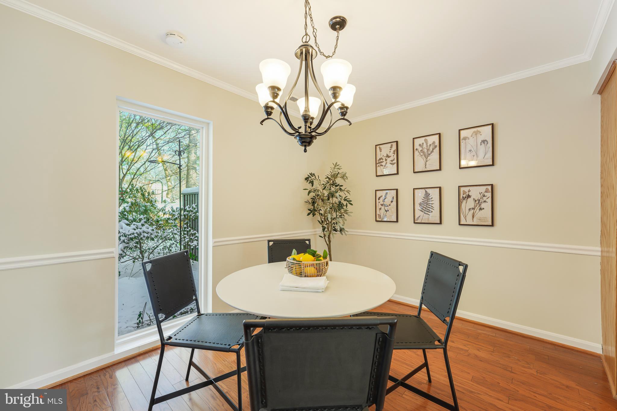1743 Ivy Oak Square, Unit 4 Reston, VA 20190 - Photo 16 of 48 Gallery Image 16