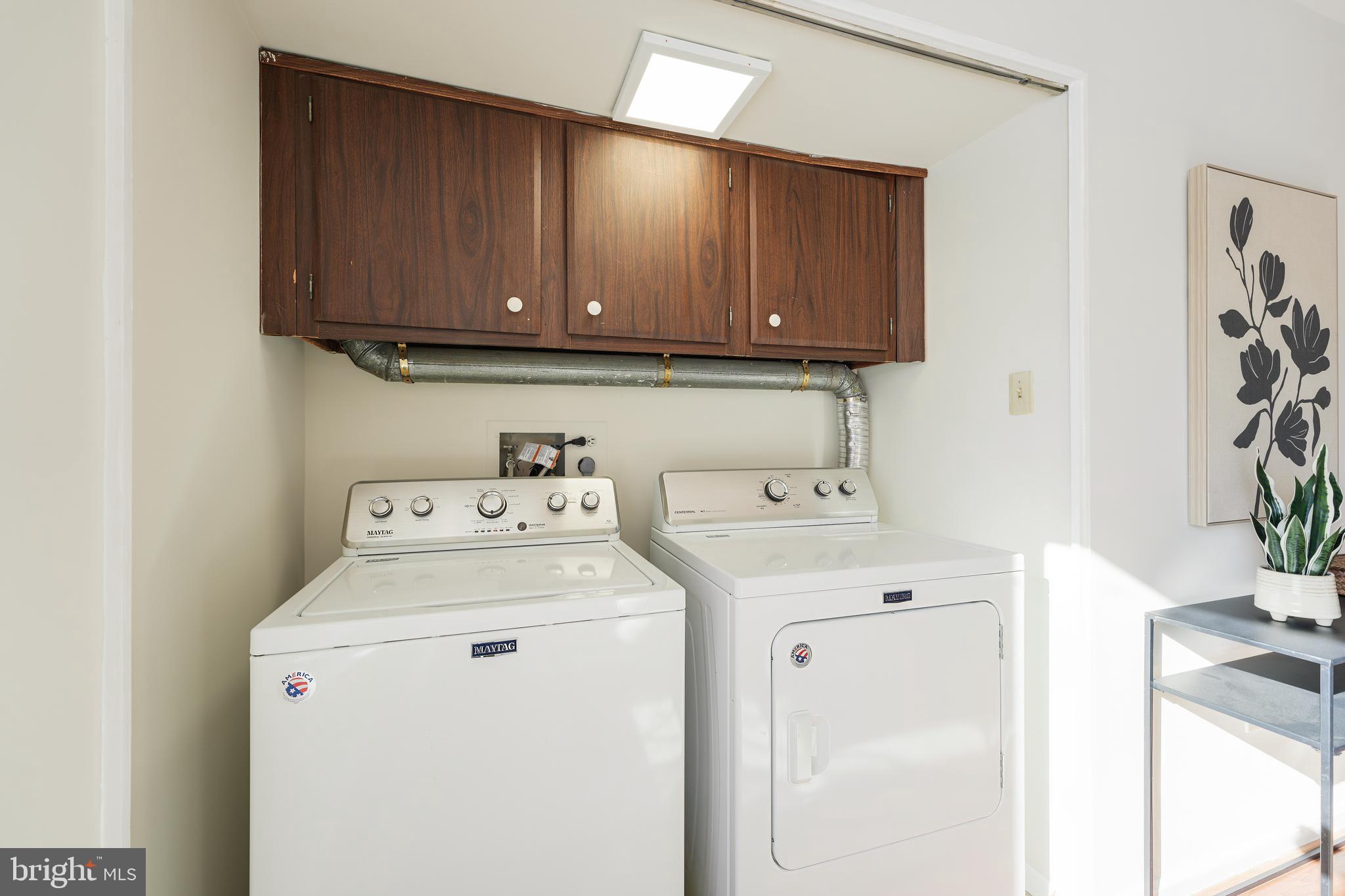 1743 Ivy Oak Square, Unit 4 Reston, VA 20190 - Photo 23 of 48 Gallery Image 23