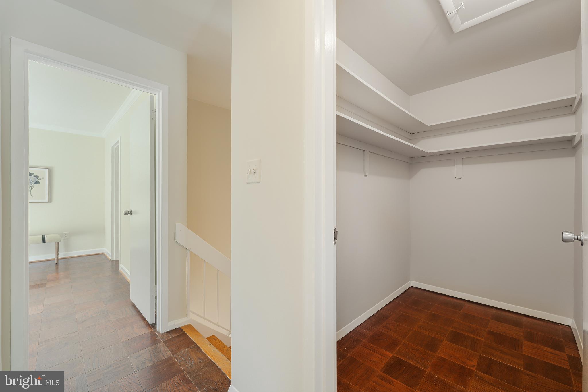 1743 Ivy Oak Square, Unit 4 Reston, VA 20190 - Photo 36 of 48 Gallery Image 36
