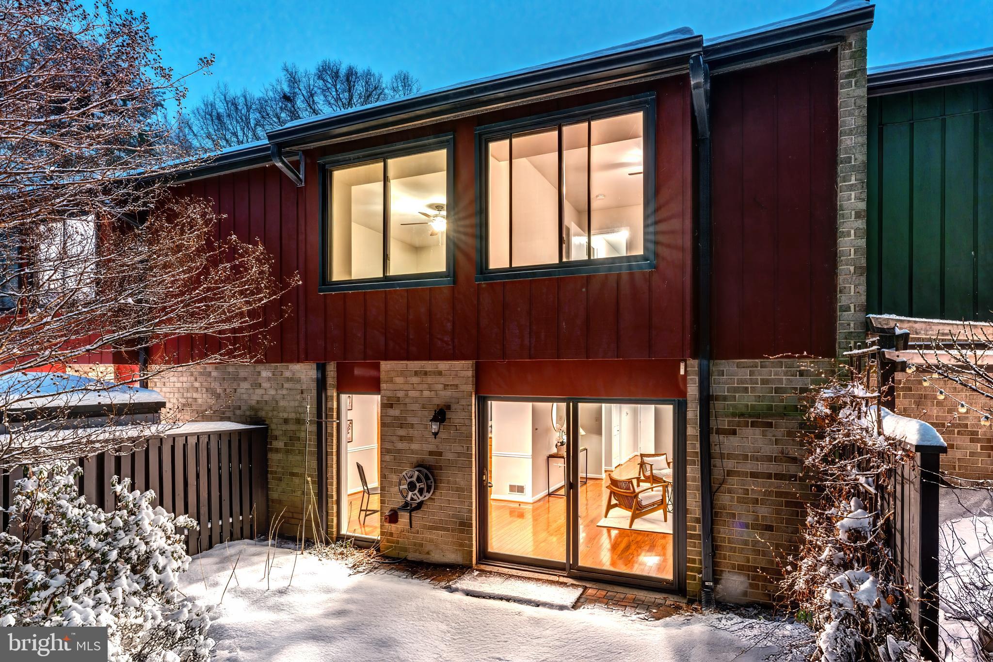 1743 Ivy Oak Square, Unit 4 Reston, VA 20190 - Photo 48 of 48 Gallery Image 48