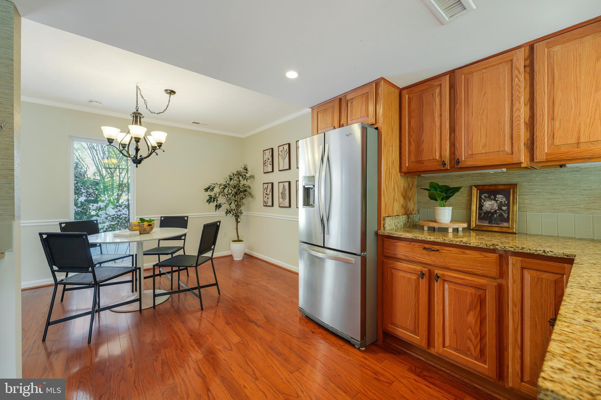 1743 Ivy Oak Square, Unit 4 Reston, VA 20190 - Photo 8 of 48 Gallery Image 8