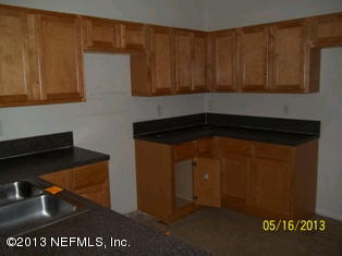 7920 Merrill Road, Unit 2002 Jacksonville, FL 32277 - Photo 3 of 9 100_3622