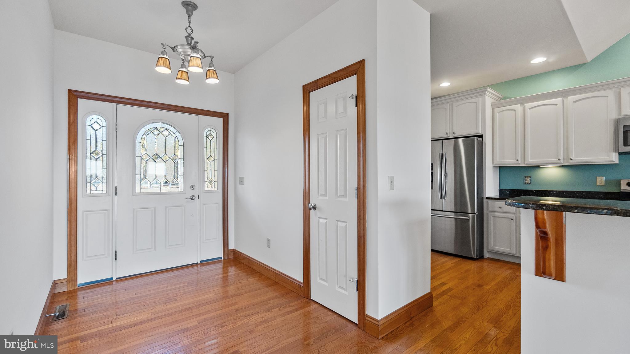 5016 David Greene Road Cambridge, MD 21613 - Photo 22 of 43 front door hallway