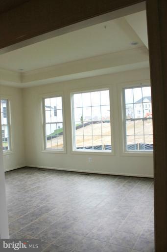 13773 Night Sky Drive Silver Spring, MD 20906 - Photo 15 of 20 an empty room with windows