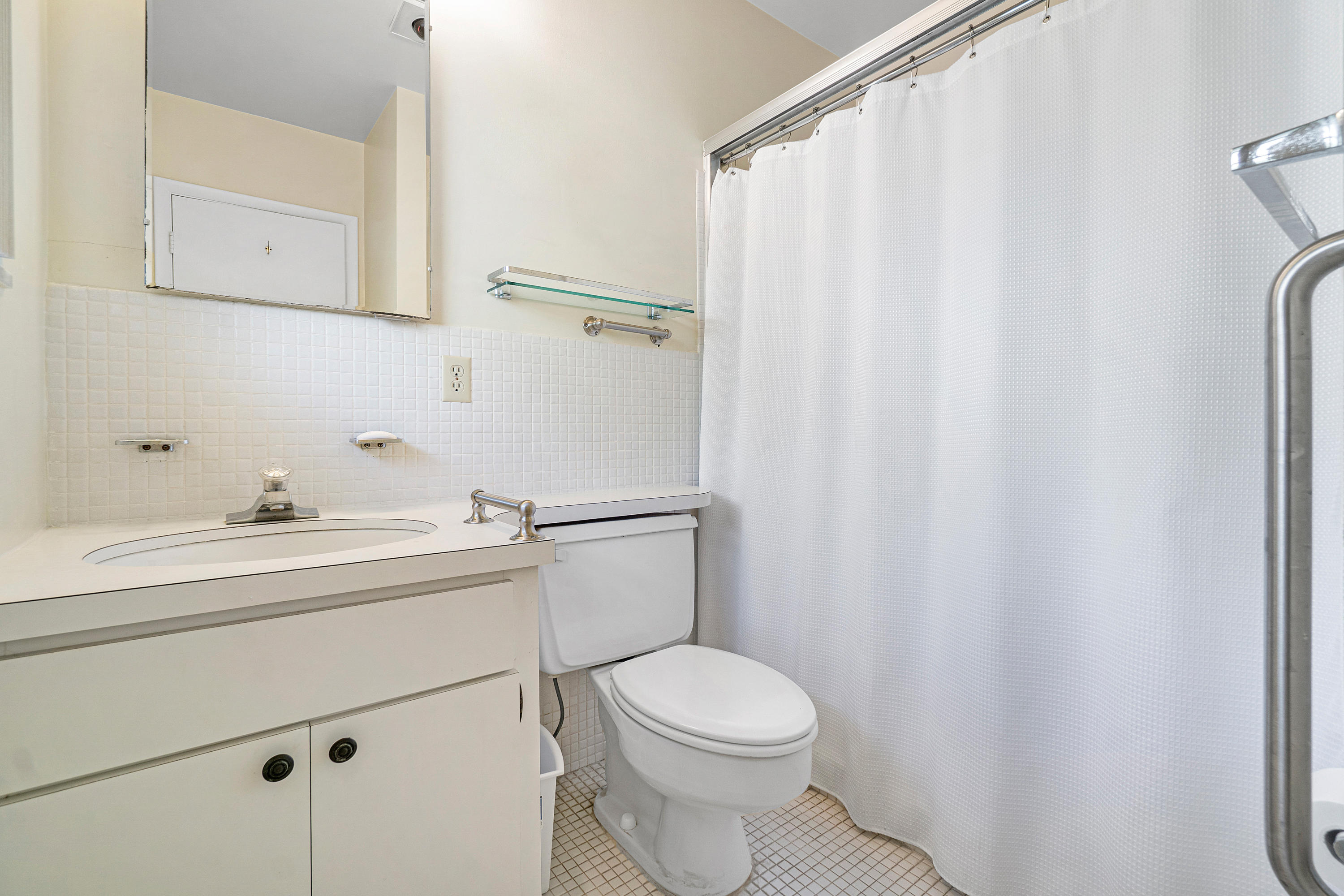 2767 Spanish River Road Boca Raton, FL 33432 - Photo 26 of 38 016-2767SpanishRiverRd-BocaRaton-FL-full