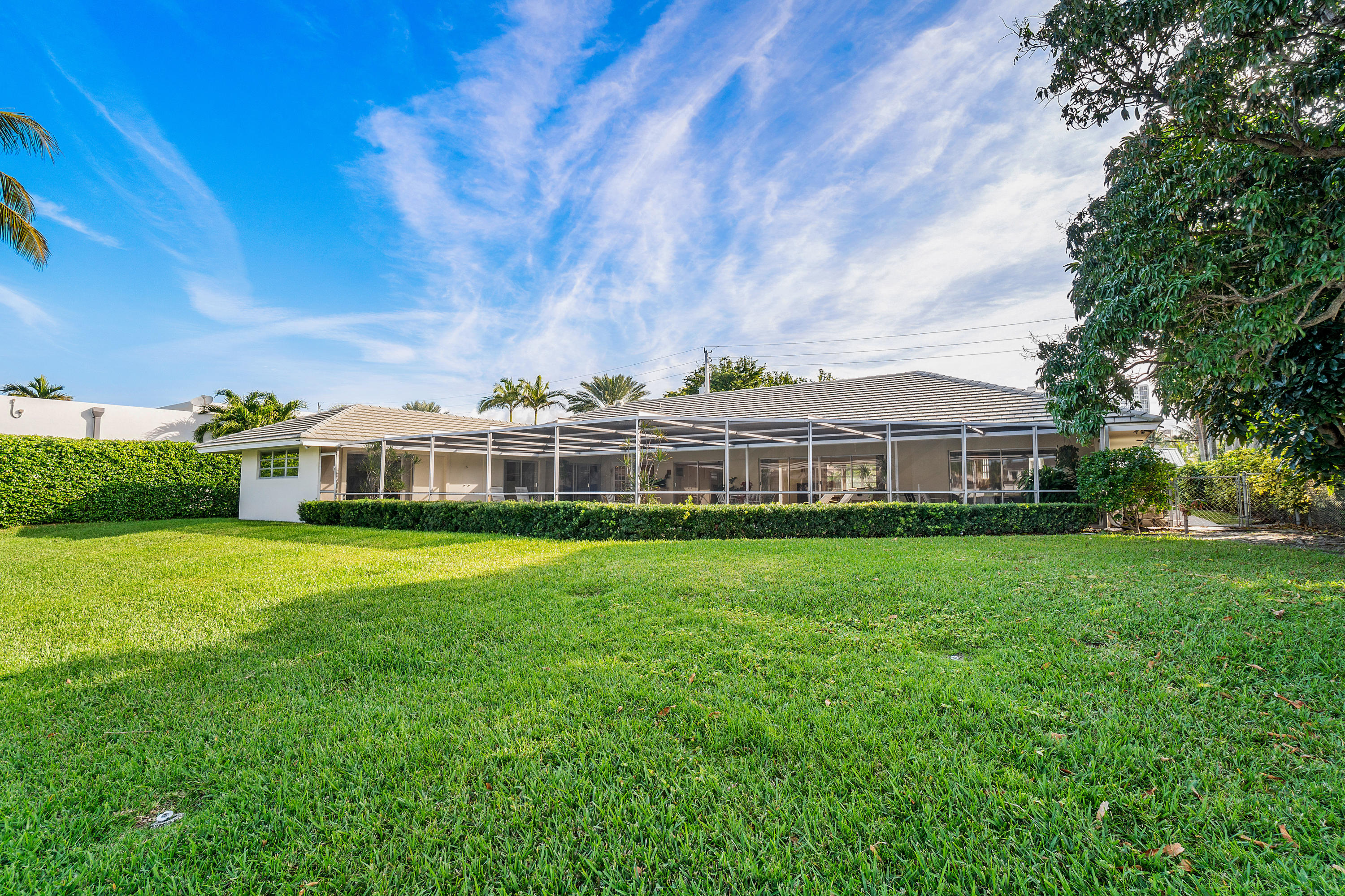 2767 Spanish River Road Boca Raton, FL 33432 - Photo 10 of 38 031-2767SpanishRiverRd-BocaRaton-FL-full