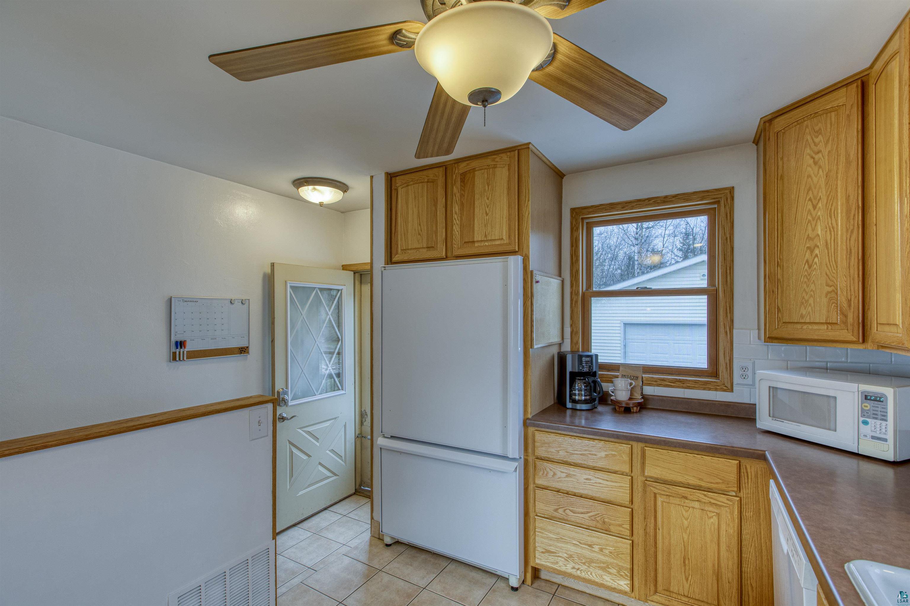 4321 Dodge Street Duluth, MN 55804 - Photo 12 of 38