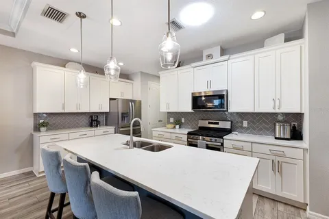 $699,000 | 4825 Tobermory Way, Bradenton, FL 34211