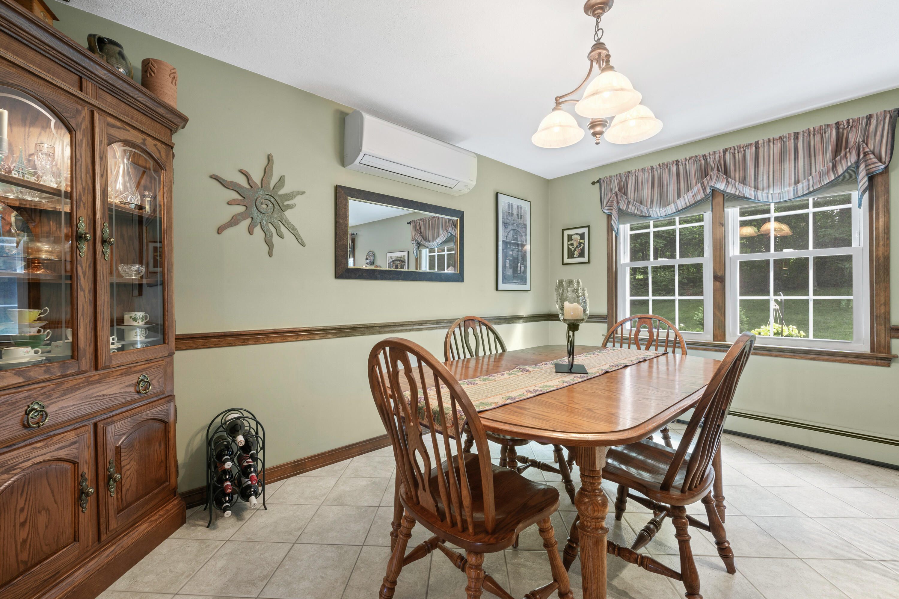 139 East Hardscrabble Road Auburn, ME 04210 - Photo 11 of 53 139 E Hardscrabble Rd_117