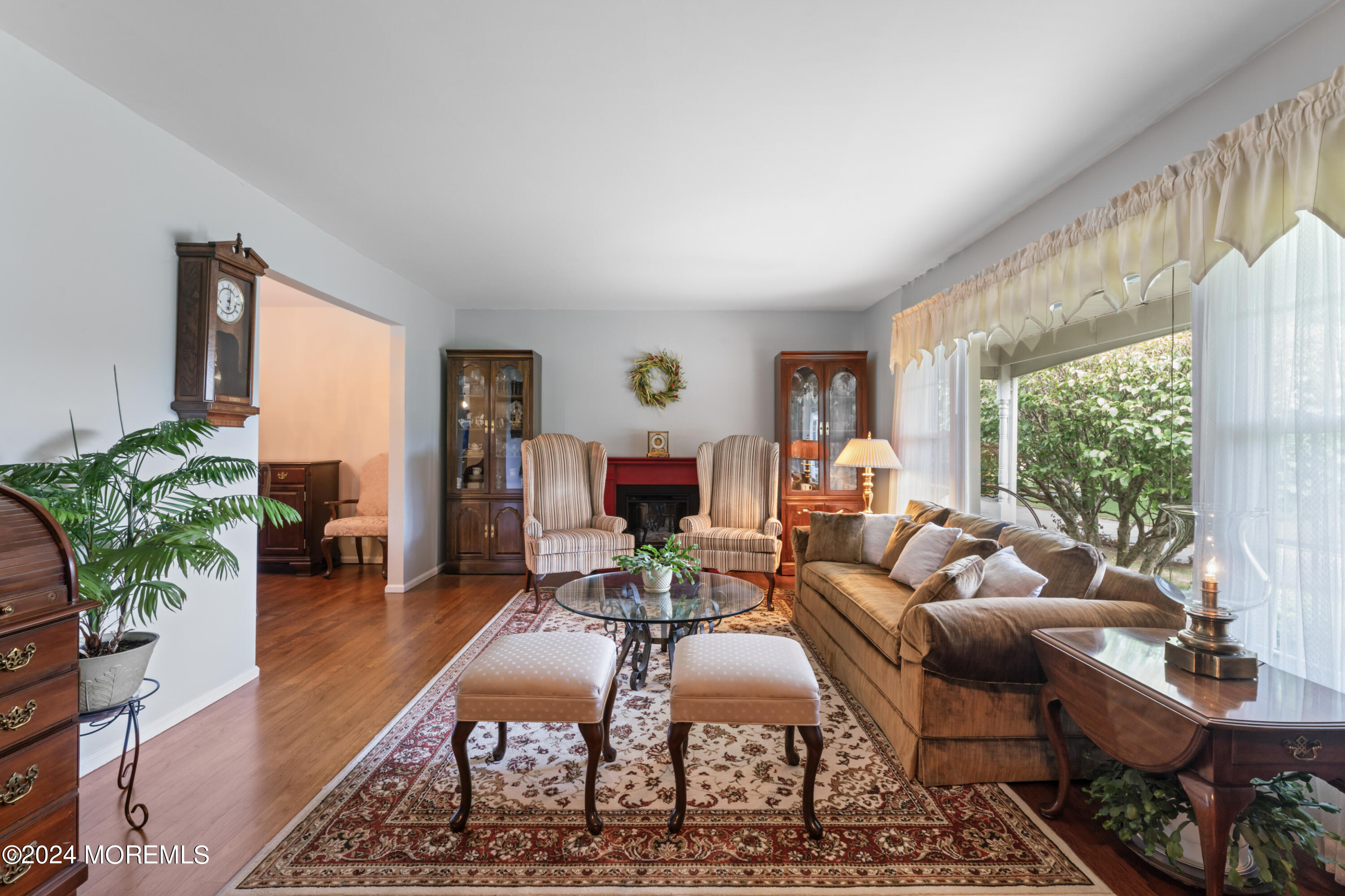 74 Ballantine Road Middletown, NJ 07748 - Photo 6 of 40 print_quality-HOM00515