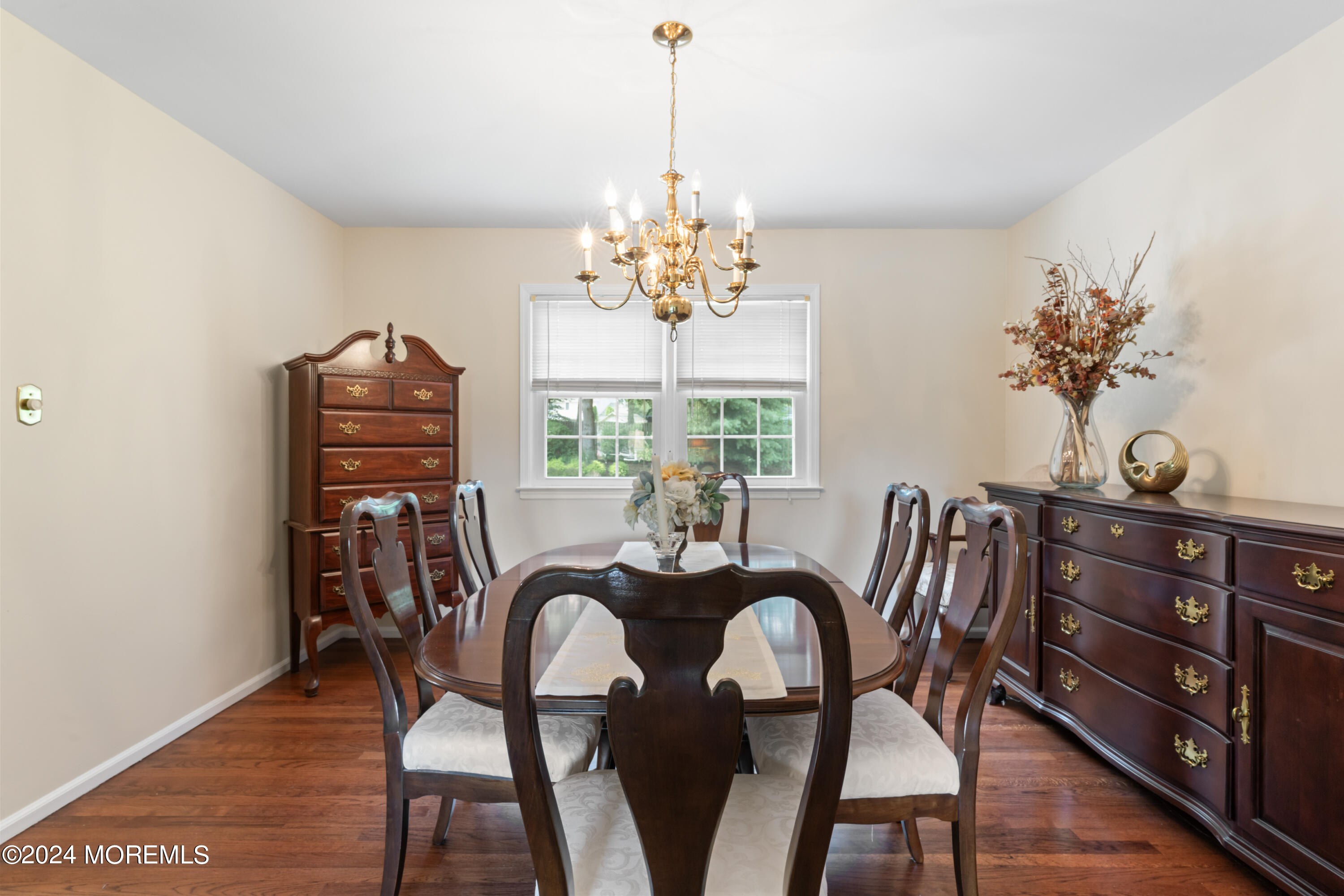 74 Ballantine Road Middletown, NJ 07748 - Photo 8 of 40 print_quality-HOM00530