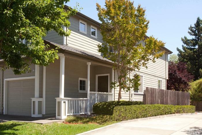365 Mark West Commons Circle Santa Rosa, CA 95403 - Photo 1 of 1 Gallery Image 1