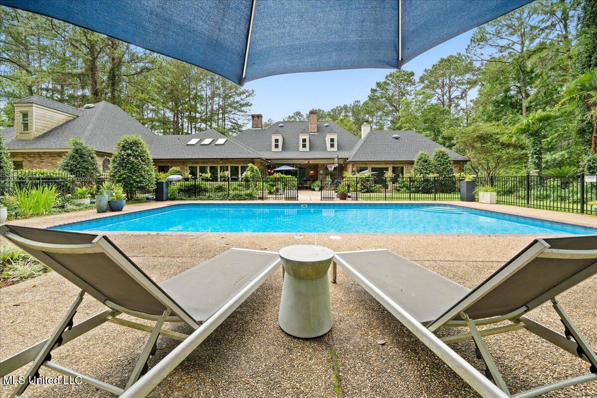 2 Indian Bayou Road Hattiesburg, MS 39402 - Photo 2 of 78 01-STA06743