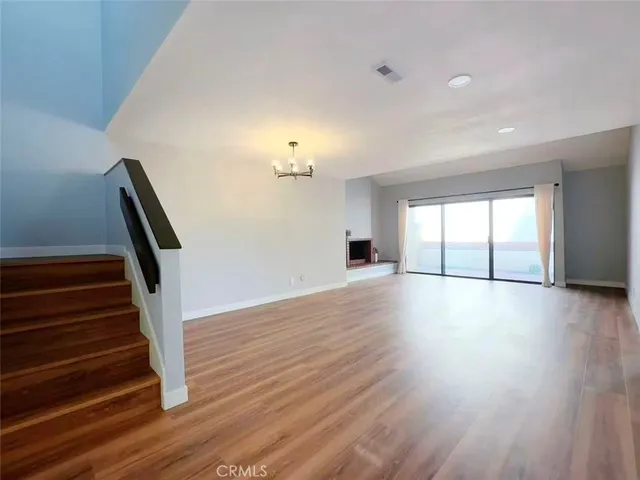 $3,900 | 239 Linwood Avenue, Unit E, Monrovia, CA 91016