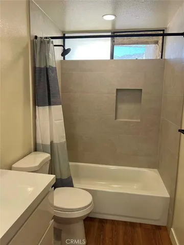 $3,900 | 239 Linwood Avenue, Unit E, Monrovia, CA 91016