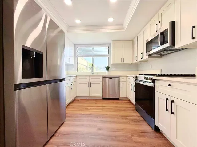 $3,900 | 239 Linwood Avenue, Unit E, Monrovia, CA 91016