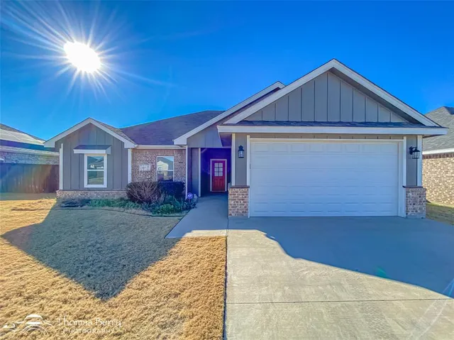 $289,000 | 207 Carriage Hills Parkway, Abilene, TX 79602