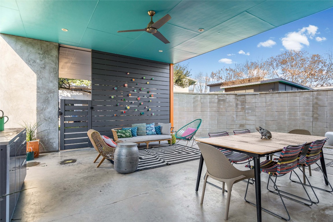 5900 Ventus Street Austin, TX 78721 - Photo 14 of 31