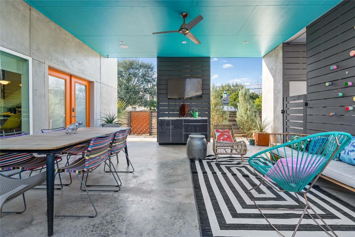 5900 Ventus Street Austin, TX 78721 - Photo 16 of 31