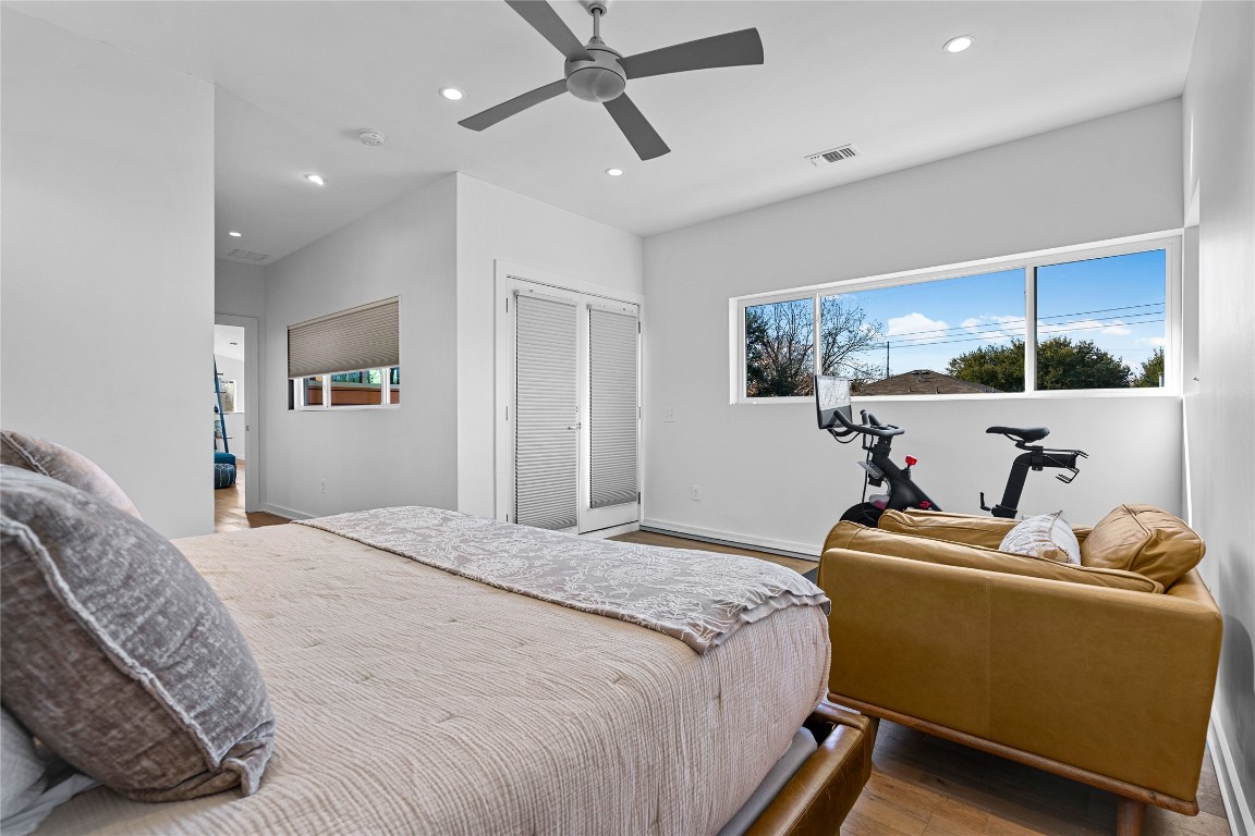 5900 Ventus Street Austin, TX 78721 - Photo 20 of 31