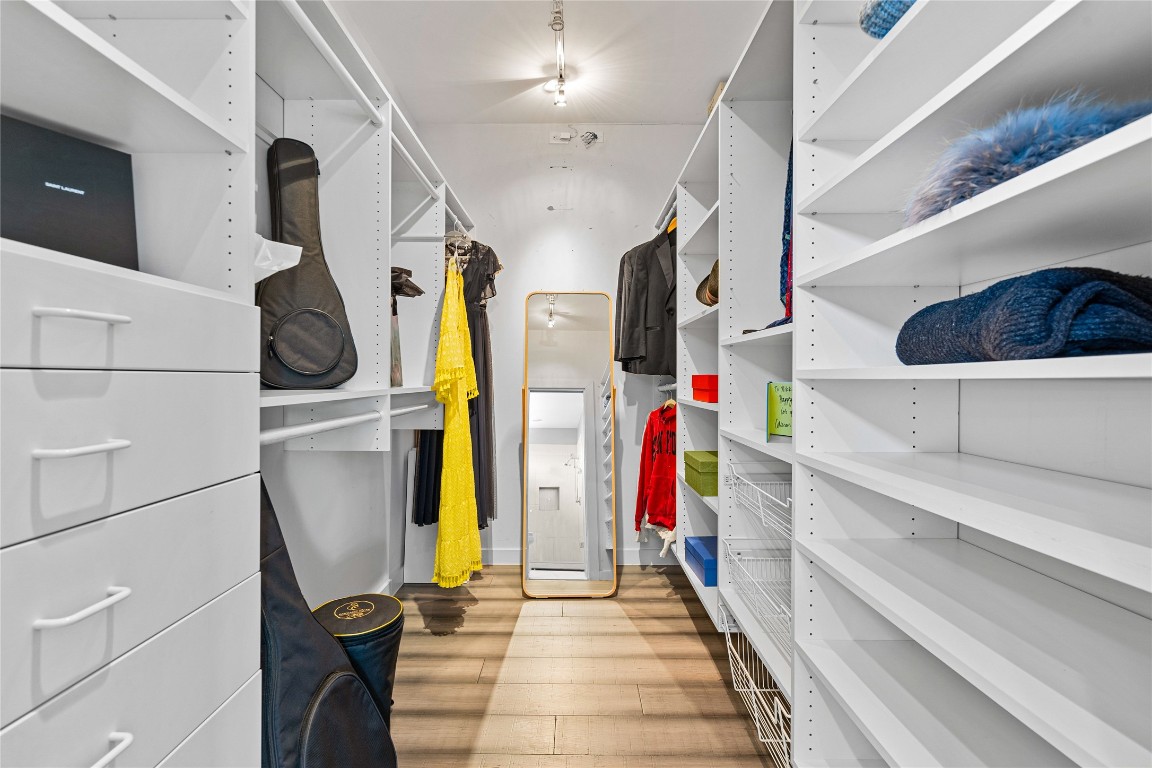 5900 Ventus Street Austin, TX 78721 - Photo 23 of 31