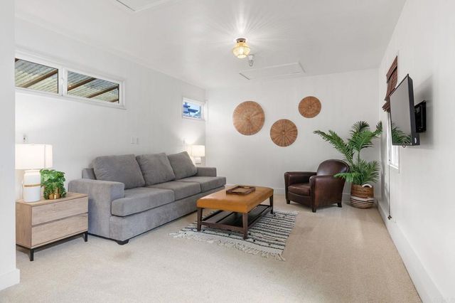 $3,800,000 | 344 Sylvia Street, Encinitas, CA 92024