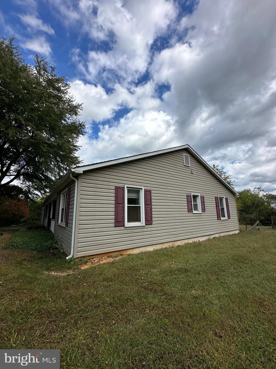 2324 Oldfield Point Road Elkton, MD 21921 - Photo 6 of 40 a house view with backyard space