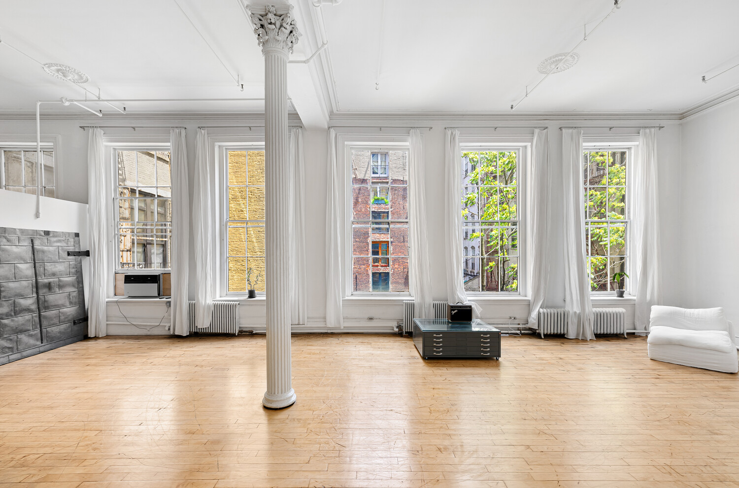 138 Grand Street, Unit 2ER Manhattan, NY 10013 - Photo 2 of 8