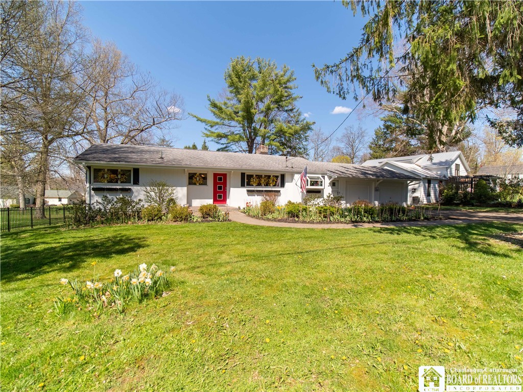 This beautiful ranch in the village of Lakewood is